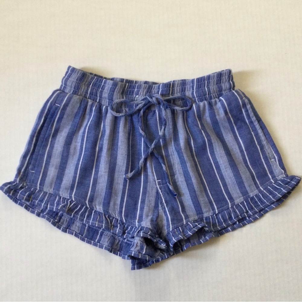 Ban Jara Juniors Size XS Blue Striped Tie Front Shorts